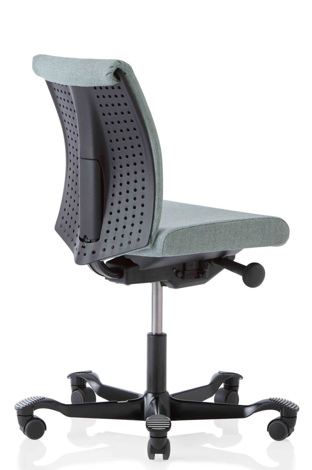 HAG Creed 6003 Bürostuhl mit halbhoher Lehne und Kunststoffabdeckung an der Rückenlehne